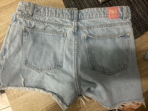 ZARA Denim Shorts - Size M - Image 3