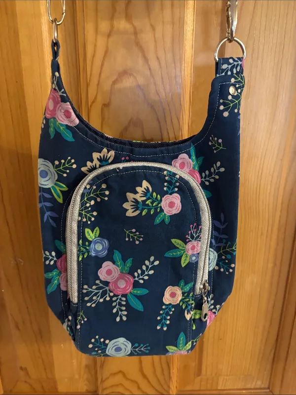 Adjustable Water bottle & Card Holder Floral Bag - Image 2