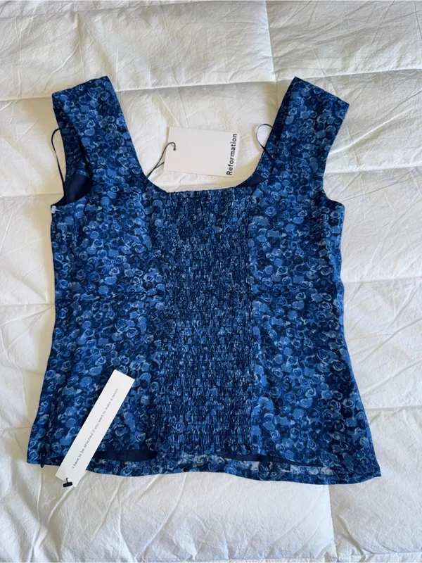 Reformation Blue Floral Square-Neck Crop Top - Image 4