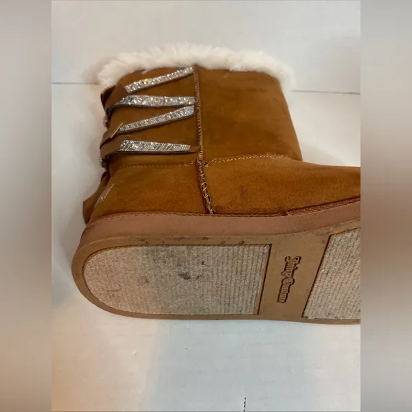 Juicy Couture Kaori Boots Faux Suede Fur Lined Tan/Chestnut Size 9. Ribbons Bows - Image 11