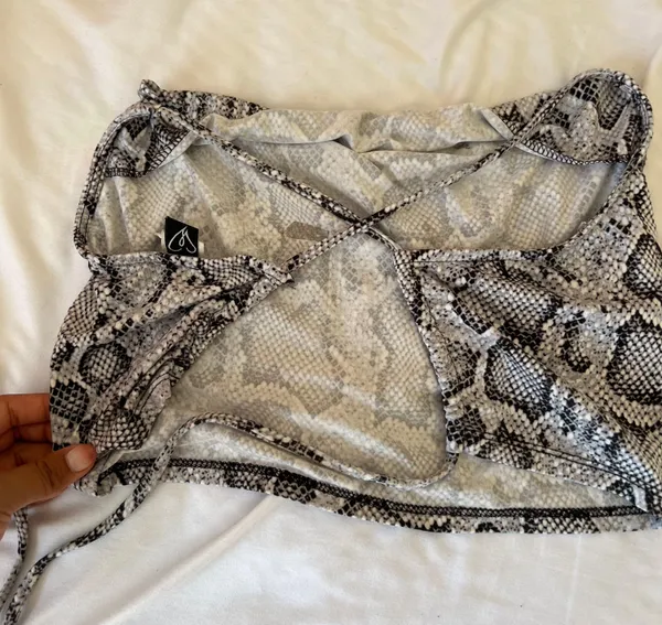 Windsor snakeskin cowlneck backless crop top - Image 3