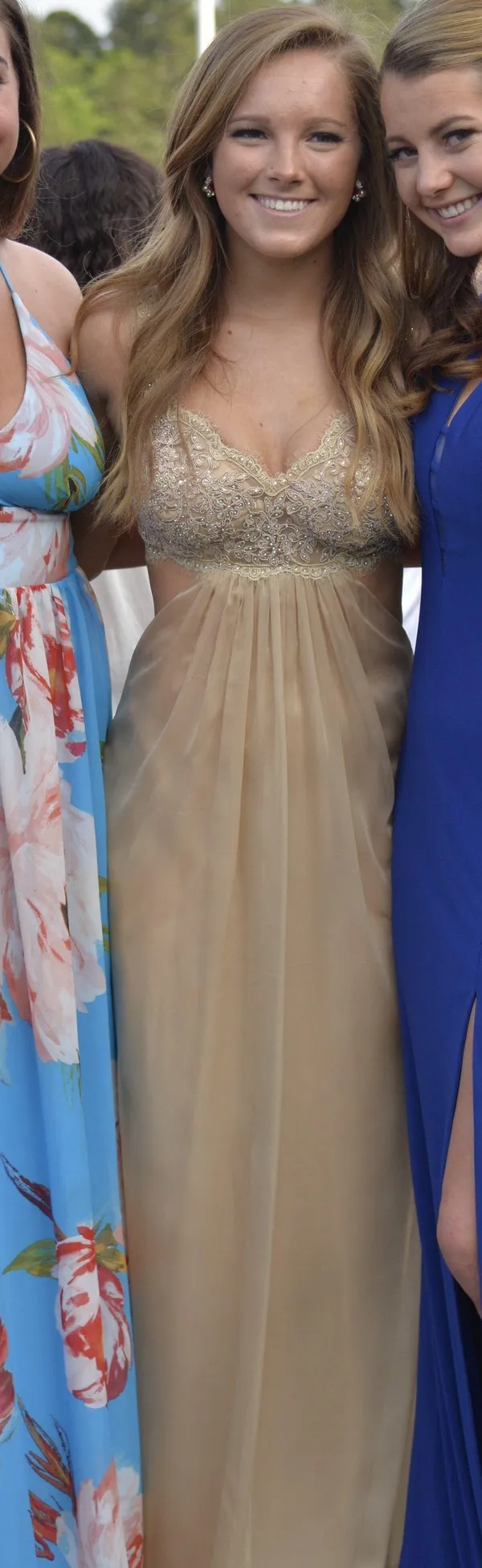 Chiqueprom Dress - Image 3