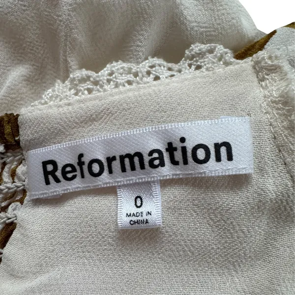 Reformation Zandra Dress American Beauty Floral Ivory Red Roses - Image 4