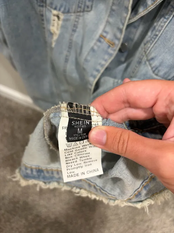Jean Jacket Size M - Image 3