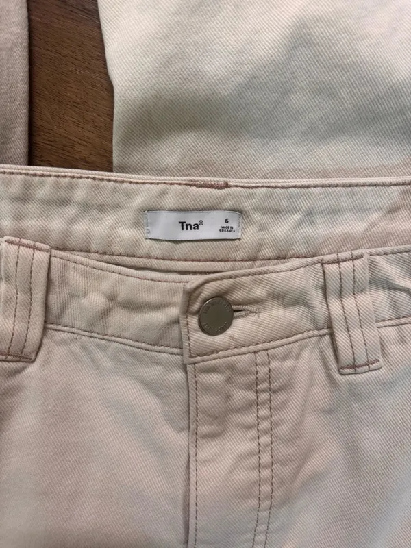 TNA Aritzia Cargo Pants - Image 4