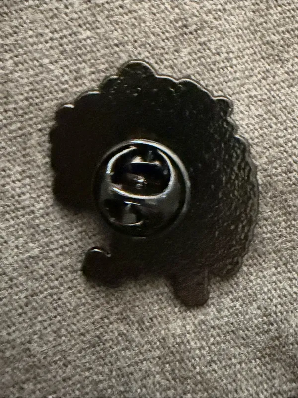 ‘Feeling unproductive’ goose Enamel Pin - Image 2