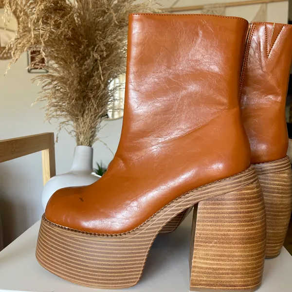 Platform Boots - Image 4