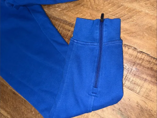 Beach Riot Cove High Rise Joggers & Blue Top Set - Image 2
