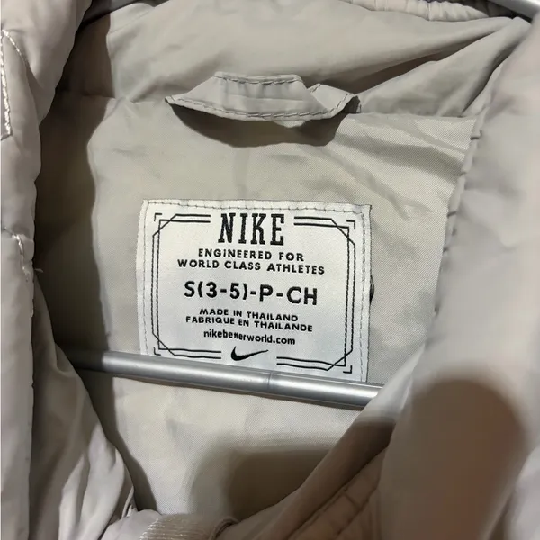Vintage Nike vest - Image 2