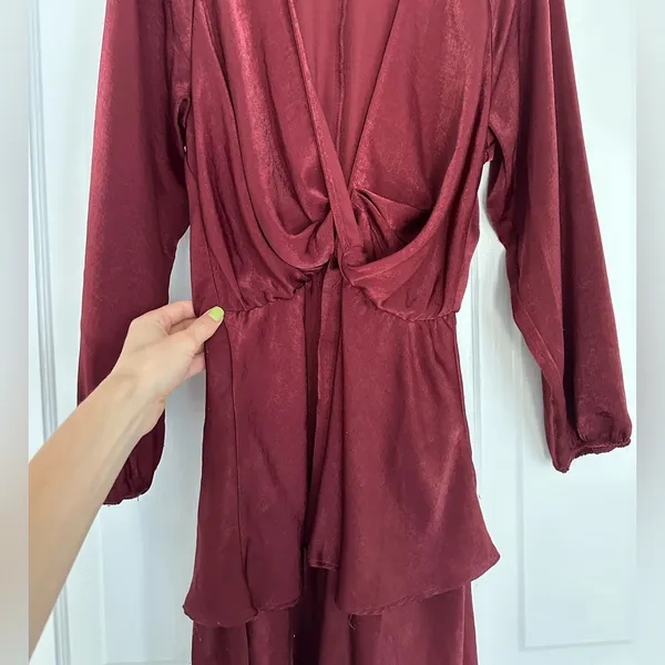 Zara burgundy colored satin/silk mini dress • Sz S - Image 8