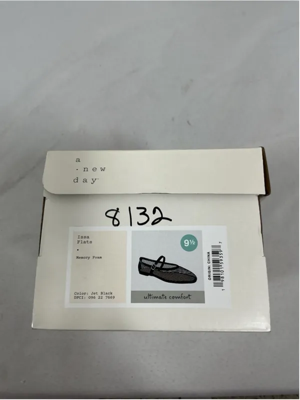 Womans New In Box A New Day Issa Maryjane Flats 9.5 Black - Image 7