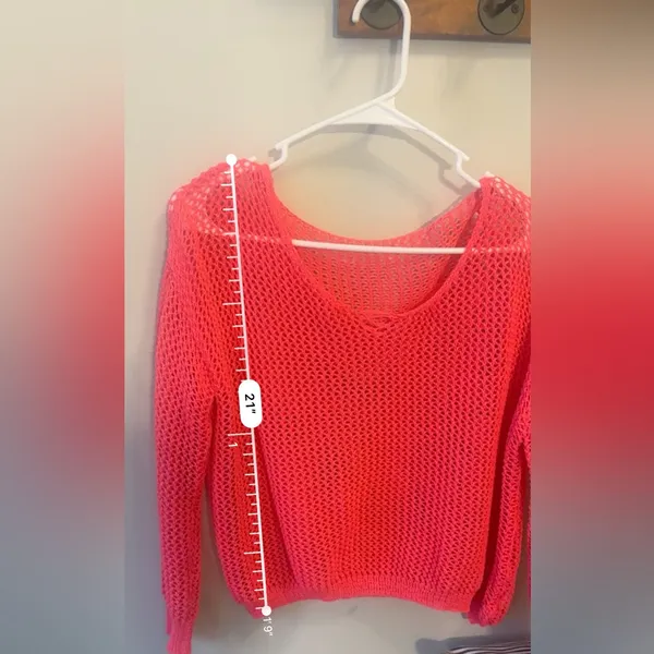 Women’s Crochet Hallowed Out Pink Sweater/ Cover Up Size Small - Image 11
