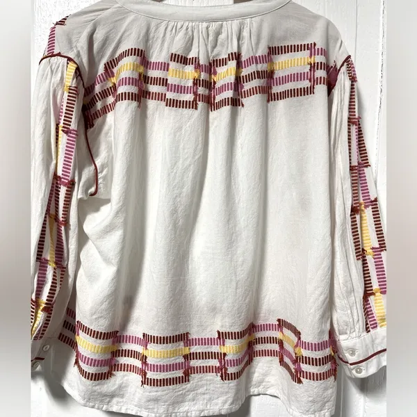 embroidered white top with button sleeves size small - Image 3