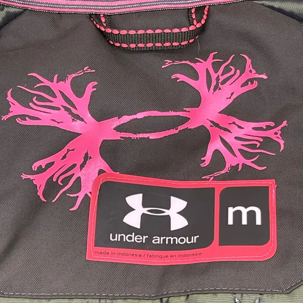 Under Armour Women Realtree Camo Puffer Vest Size M Outdoor Utility Nature Woods - Image 10