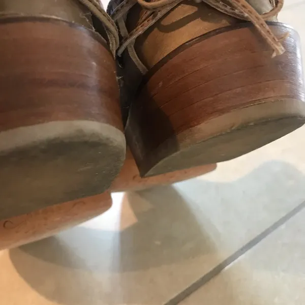 Shoes - Image 4