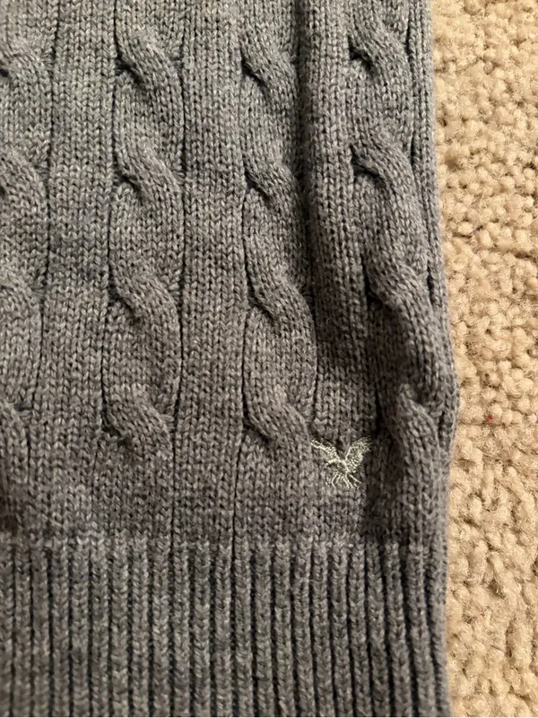American Eagle y2k 90s 2000s grey long sleeve cable knit sweater size small - Image 14