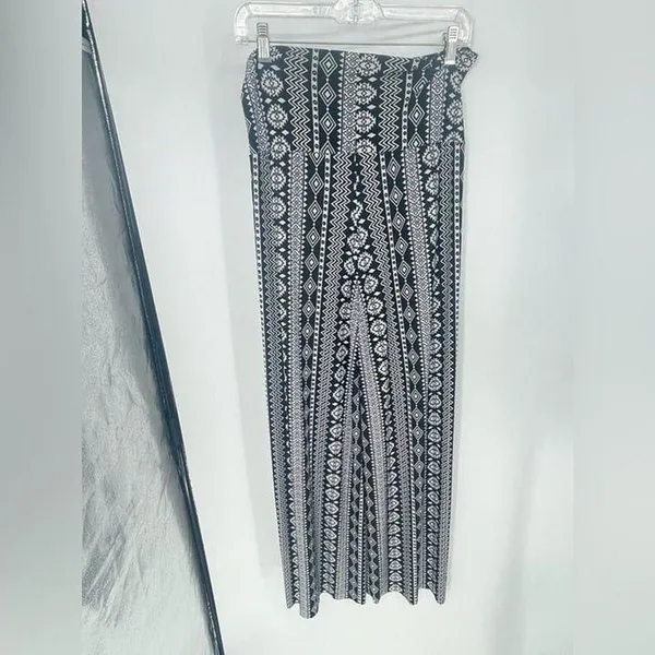 Joyce, Lesslie wide leg pants, size‎ large, black, and white - Image 5