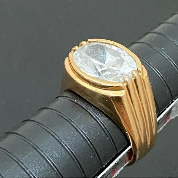 Vintage 18KGERSC Signed Gold-tone Oval CZ Stone Fashion Ring Size 10 - Image 9