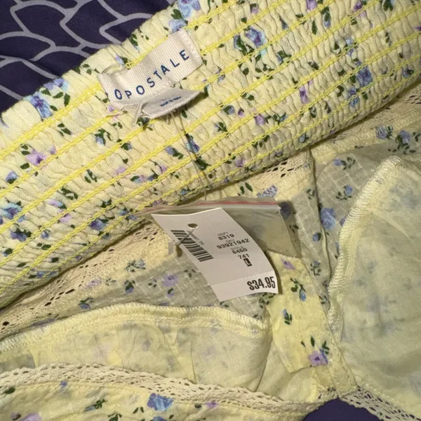 Crop Tank Top NEW - Image 3