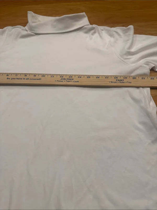 L.L.Bean white turtle neck size xlarge. - Image 2