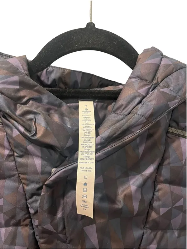 Lululemon Goose Down Hooded Geometric Purple Pullover Jacket Size 4 Casual Gray - Image 8