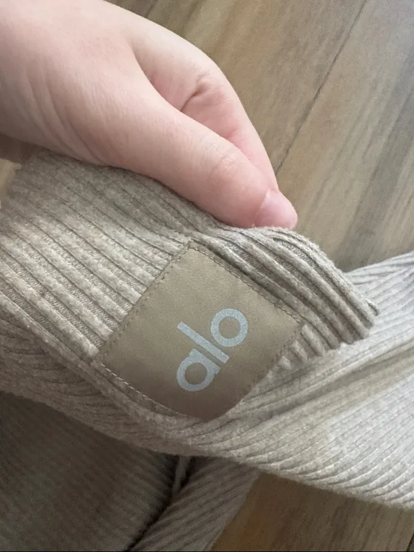 ALO Yoga | Muse Sweatpant - Image 3