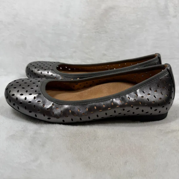 Vionic Caroll Ballet Flat Gunmetal Metallic Perforated Leather Orthotic Shoes 7 - Image 7