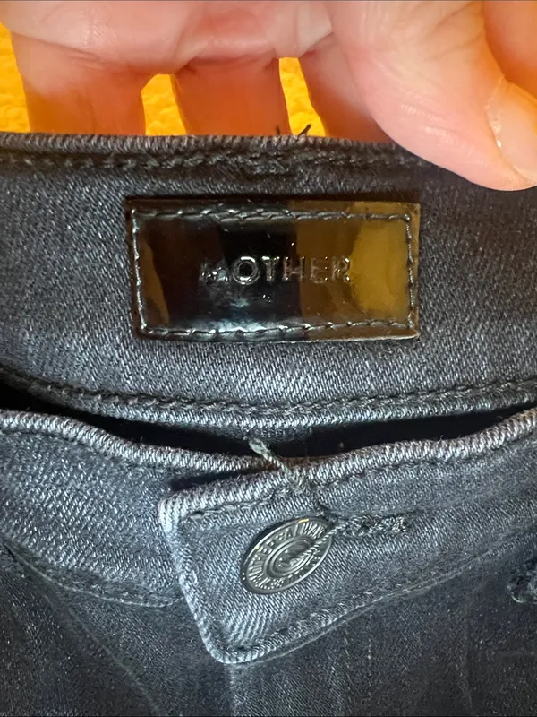 MOTHER Hustler Ankle Fray Crop‎ Flare High Rise Washed Black Jeans 29 - Image 3