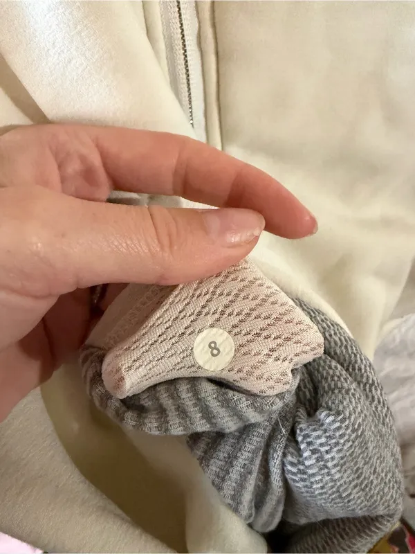 Lululemon thermal jacket - Image 5