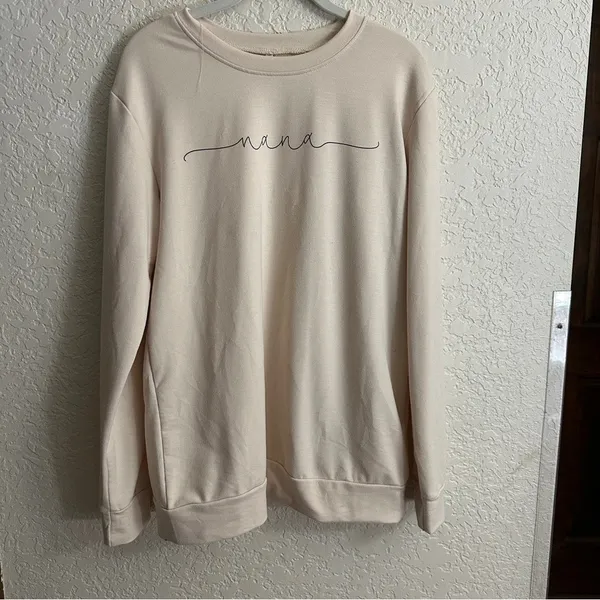 Nana‎ Sweatshirt Beige M Women Graphic Casual Gift Cozy Comfortable Soft Grandma - Image 3
