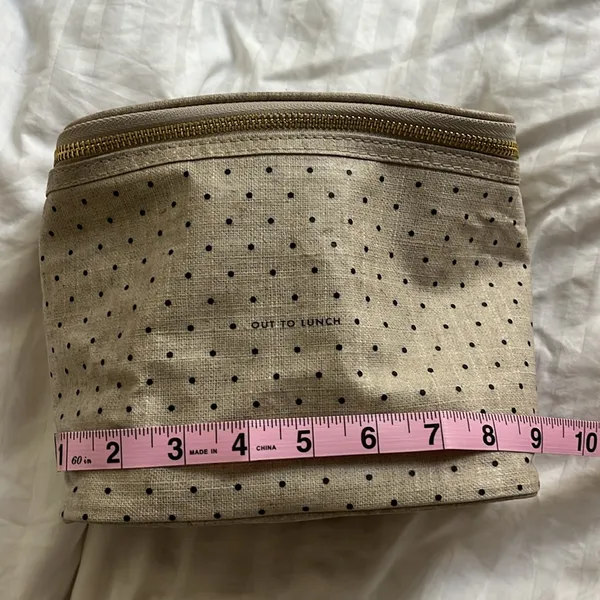 Kate Spade Out to Lunch small handle lunch bag POLKA DOT EUC - Image 5