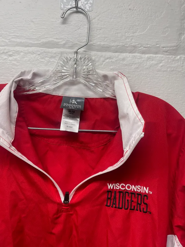 Wisconsin Badgers Pullover Windbreaker Size M - Image 2