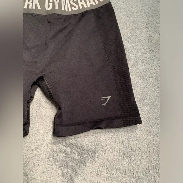 Gymshark Black Women's Shorts medium - Image 2