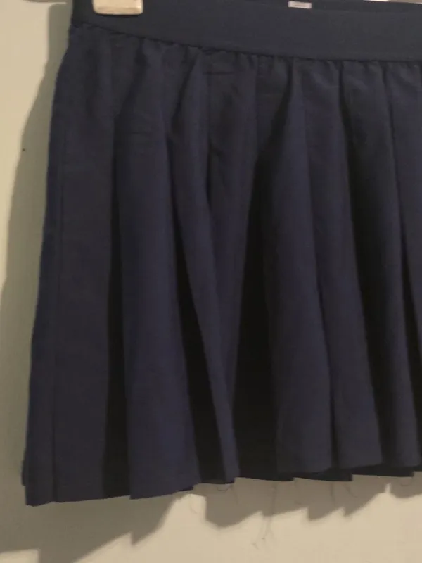 ALO Yoga Navy Pleated Skater Skort - Image 6