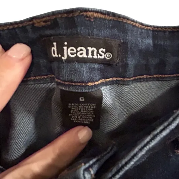 D. Jeans Women's Size 6‎ Blue Rolled-Up Cuff Denim Jeans Medium Wash - Image 6