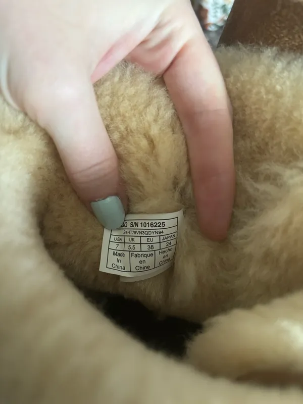 Bailey Bow UGG II - Image 5
