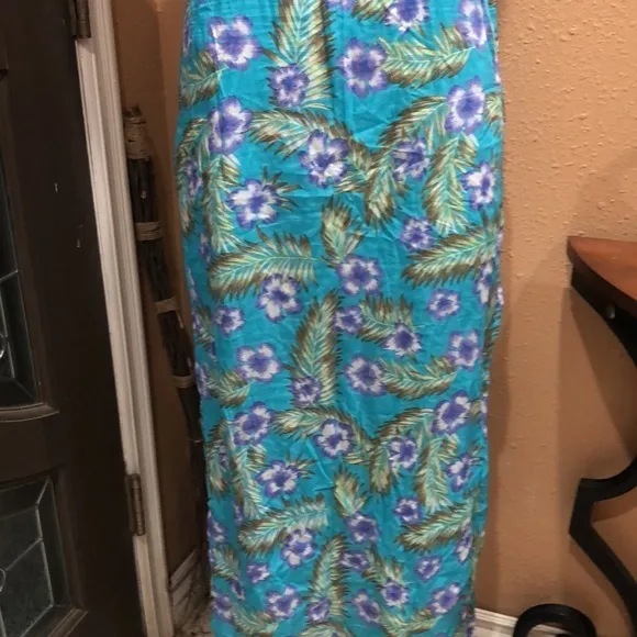 Motel Rocks Tessa maxi floral open back dress NWT - Image 4