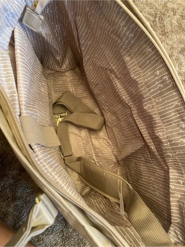 Samantha Brown Neutral Beige Taupe Tote with Gold Hardware Accents - Image 4