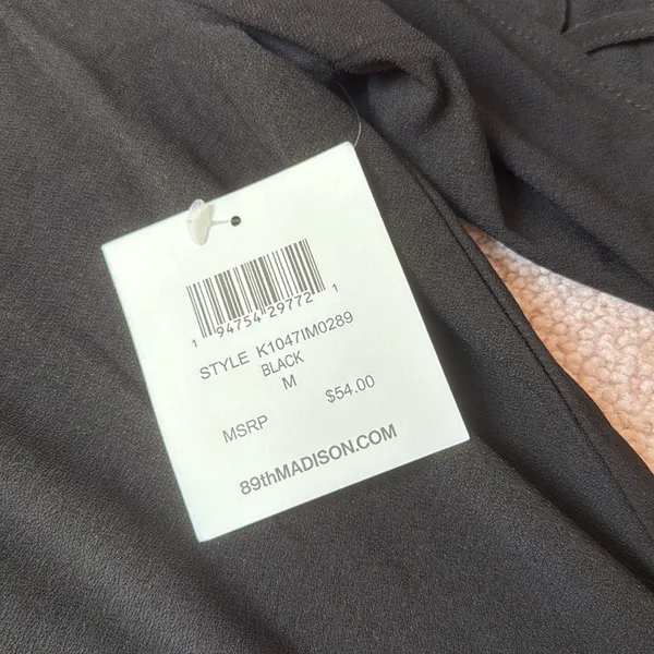 89 & Madison Top Black Size M - Image 3