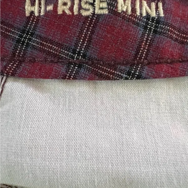 American Eagle High Rise Plaid Mini Skirt - Image 5
