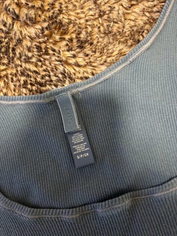 SKIMS Cotton Rib Tank - Image 3