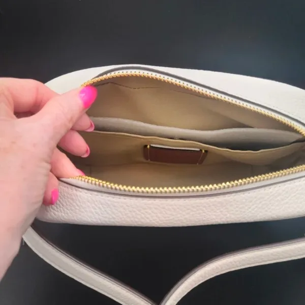 Coach camera bag Jamie Strawberry NWT ! Grab this now - Image 4