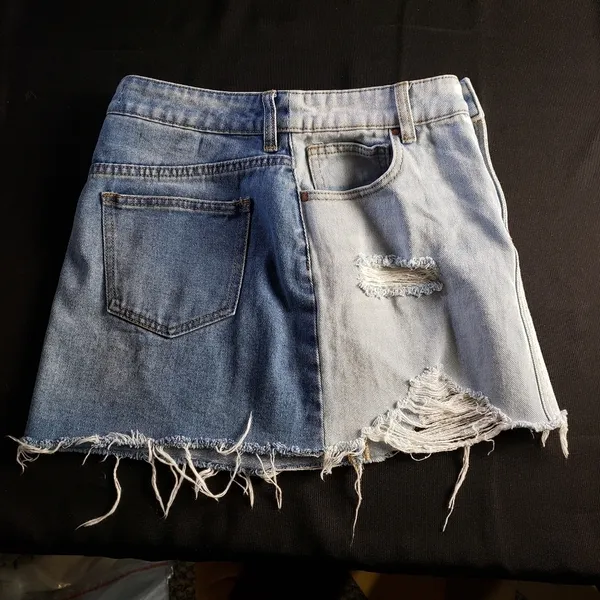 PacSun Two Tone‎ Distressed Mini Skirt Women’s 25 - Image 3