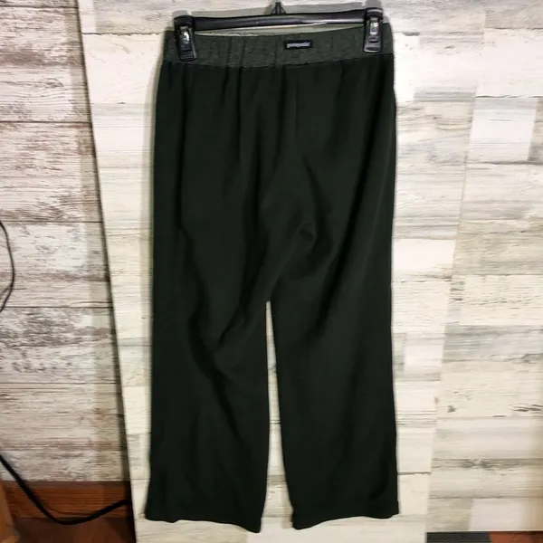 Patagonia synchilla green sweatpants lounge pants stretchy pants soft bed pants‍ - Image 4
