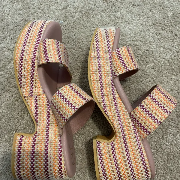 BEA Women's Pink and Yellow Sandals - Image 4