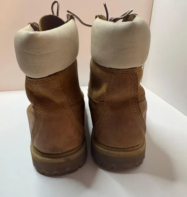 Timberland Leather Boots Model 8365B Size 8.5M - Image 4