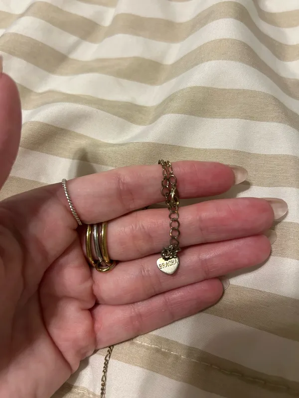 Bracha “K” Heart Necklace Gold - Image 2