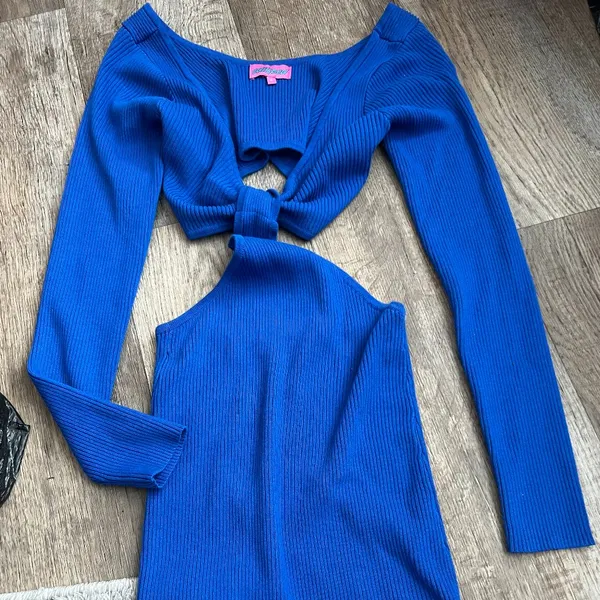 Edikted blue long‎ sleeve cutout mini dress size M - Image 4