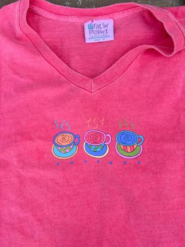 Pink vintage 90s fresh produce graphic tee with three cartoon coffee cups Sz XL #oversized #retro #coffee #hippie - Image 5