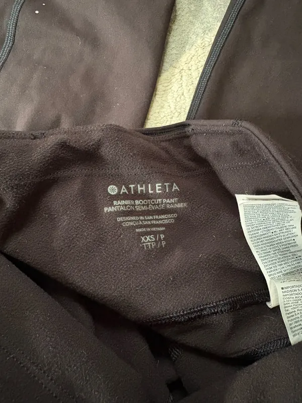 Athleta black high rise rainier bootcut yoga pants - Image 3